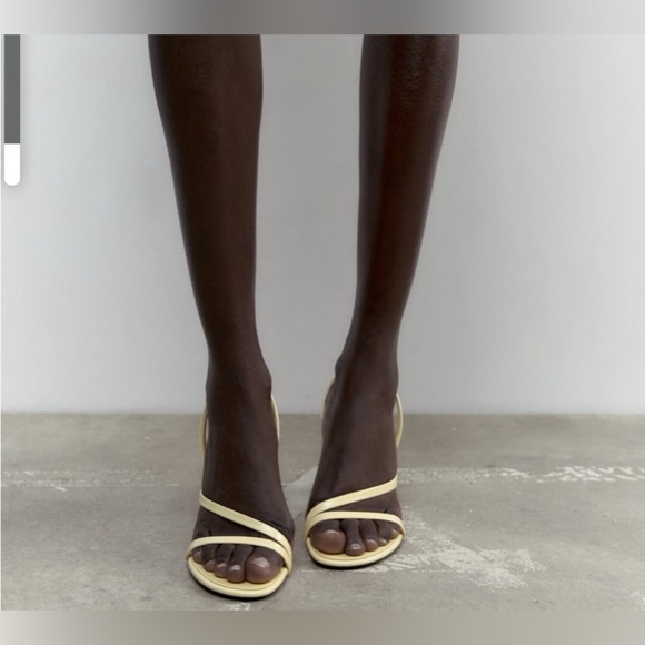 Zara Strappy Wide Heeled Slingback Sandals - Picture 5 of 6